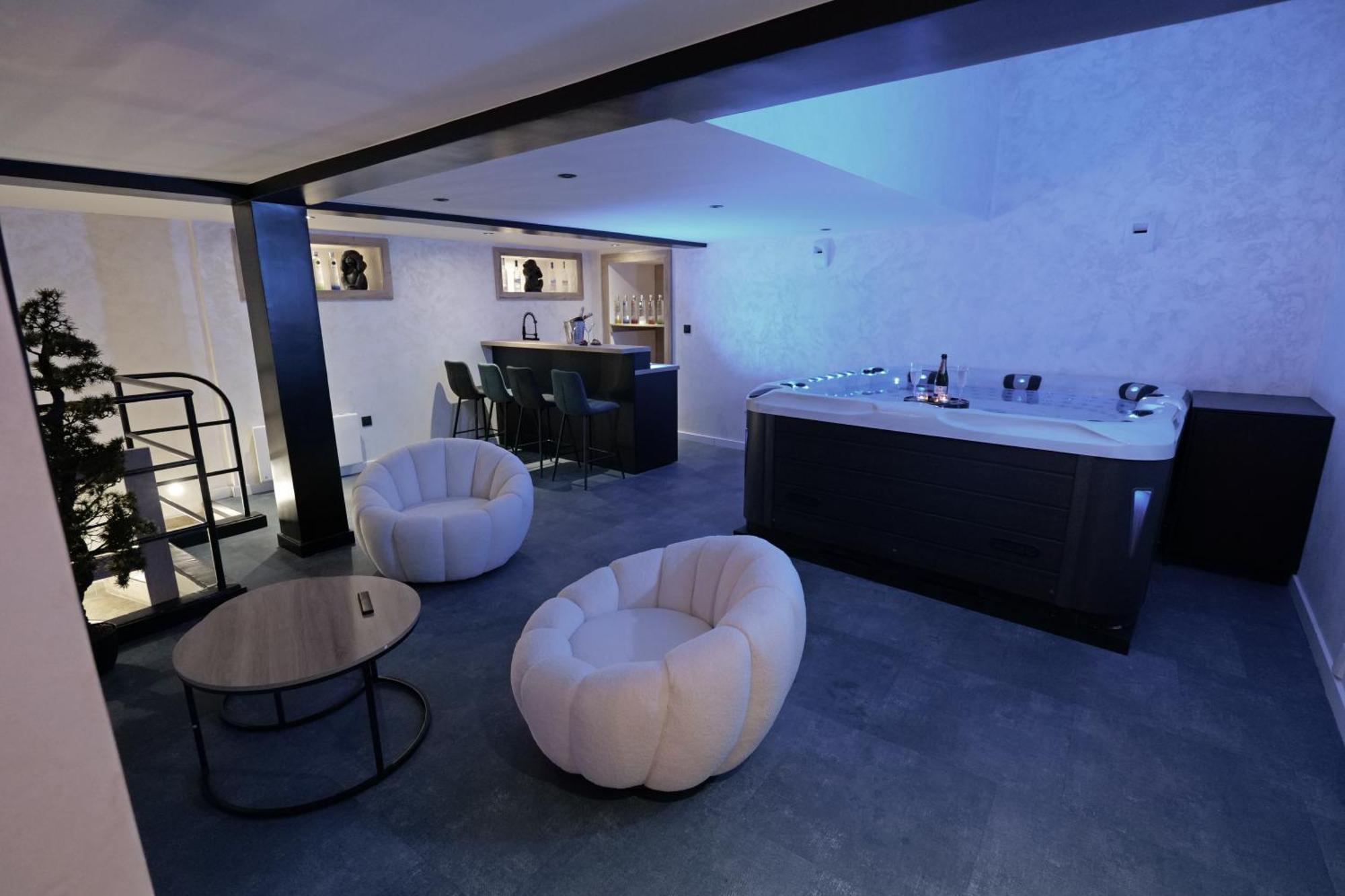 Bali Suite Besançon Zewnętrze zdjęcie