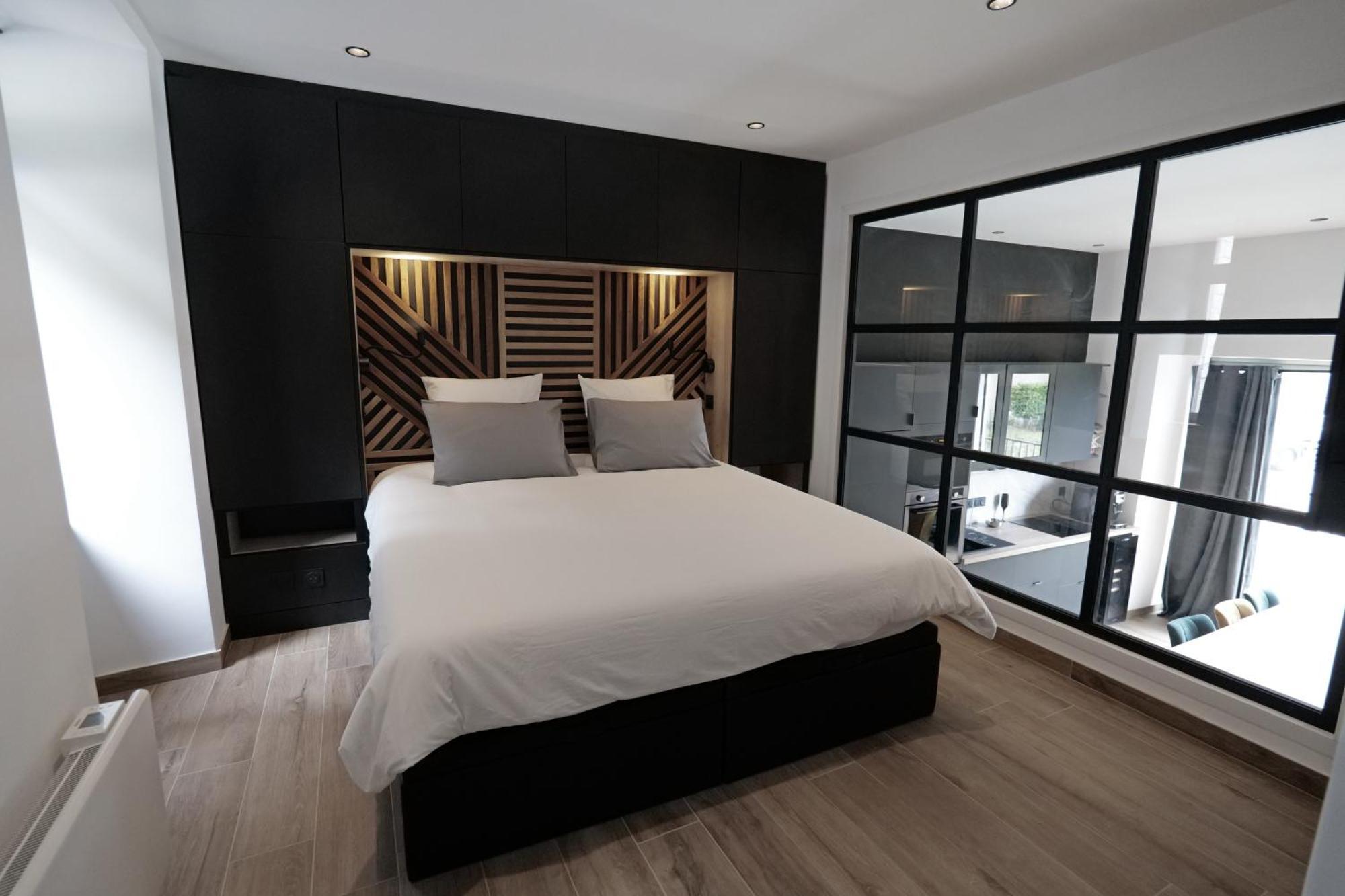 Bali Suite Besançon Zewnętrze zdjęcie